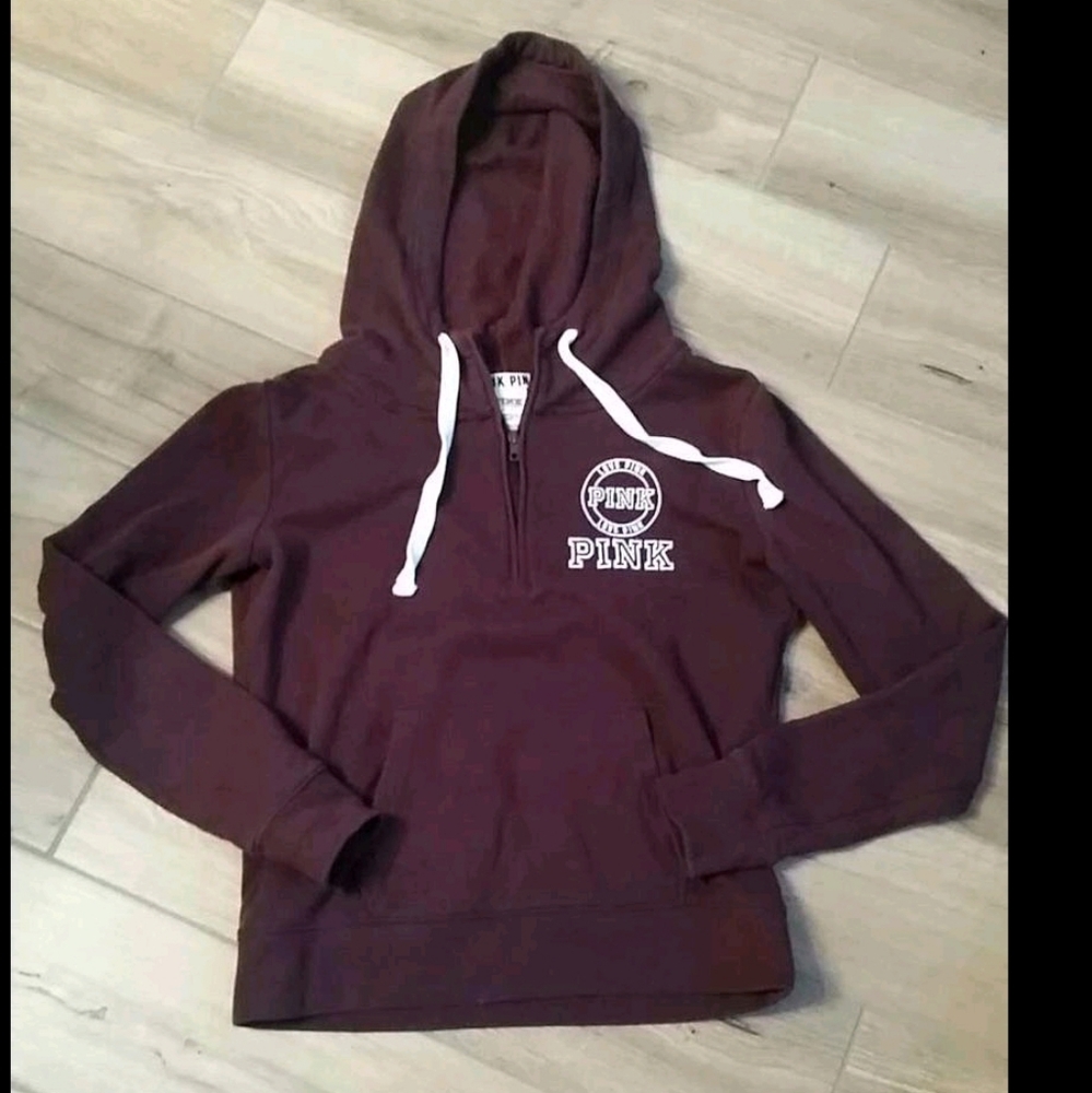 Super cute Victoria Secret Pink 1/4 zip size small. Fleece lined.